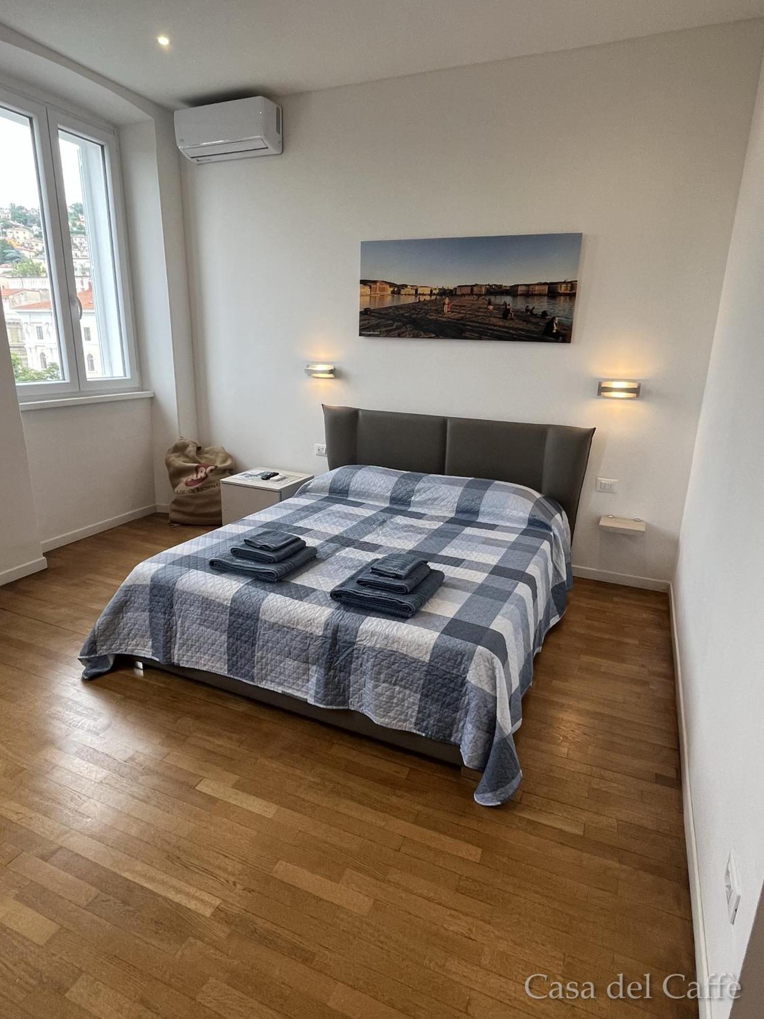 Apartament Casa Del Caffe Triest Zewnętrze zdjęcie